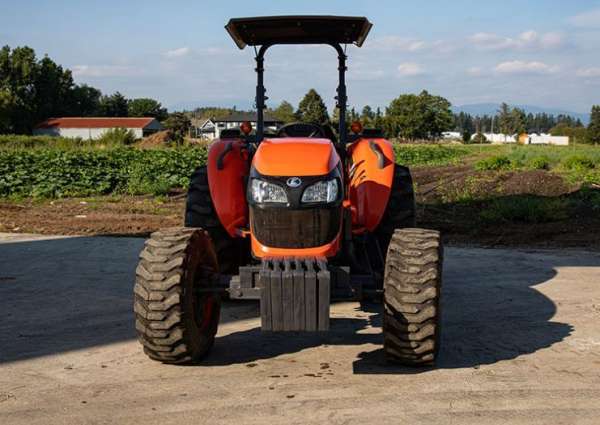 Kubota M6060